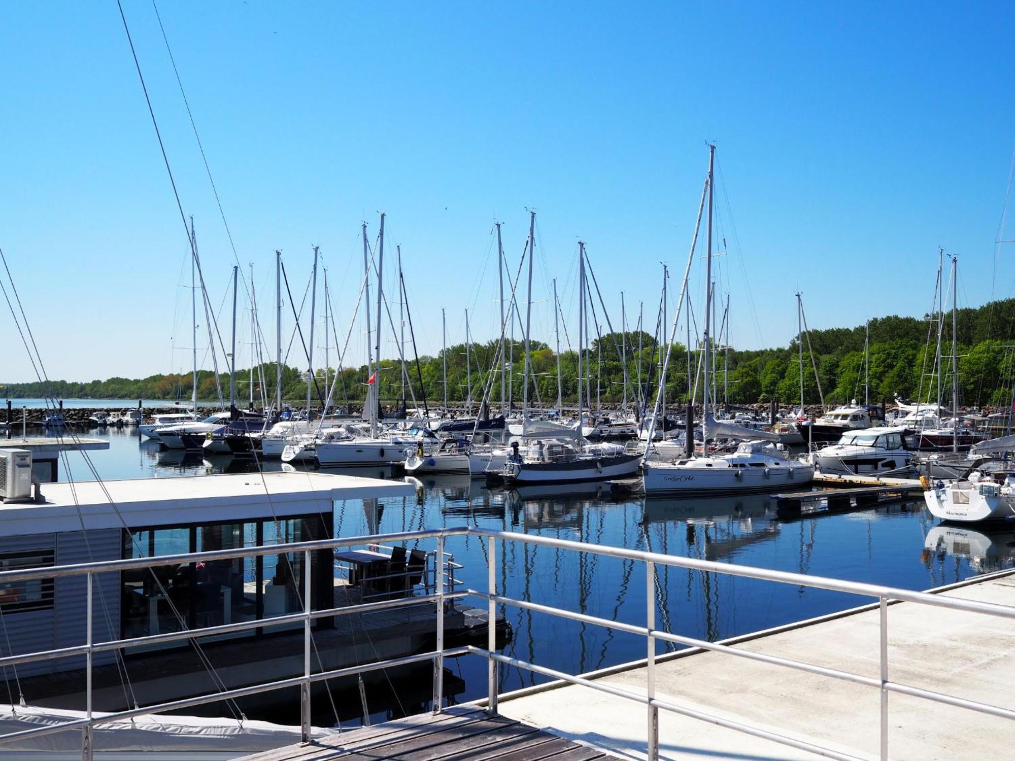 Ostsee Hausboot Boltenhagen - Hausboot Lp1 Eksteriør billede